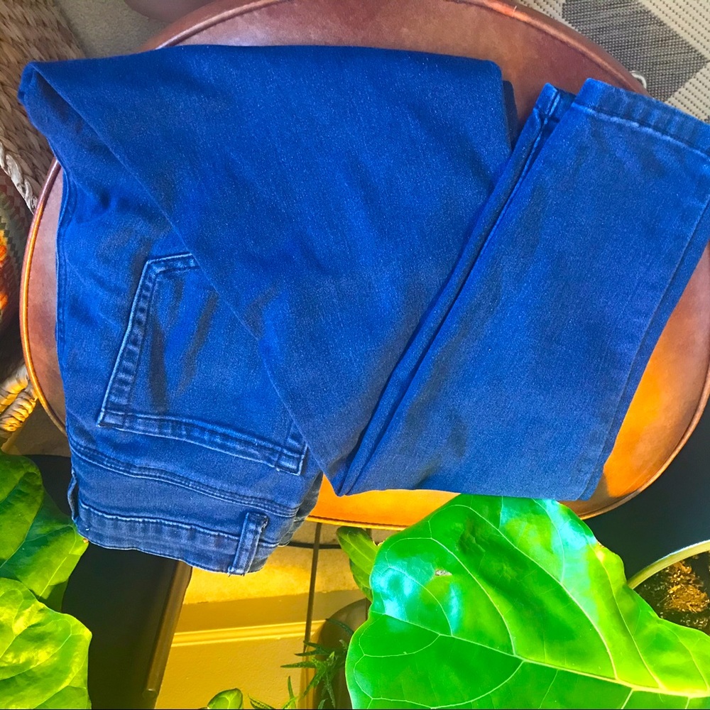 Forever 21 high waisted dark blue 5 pocket pants